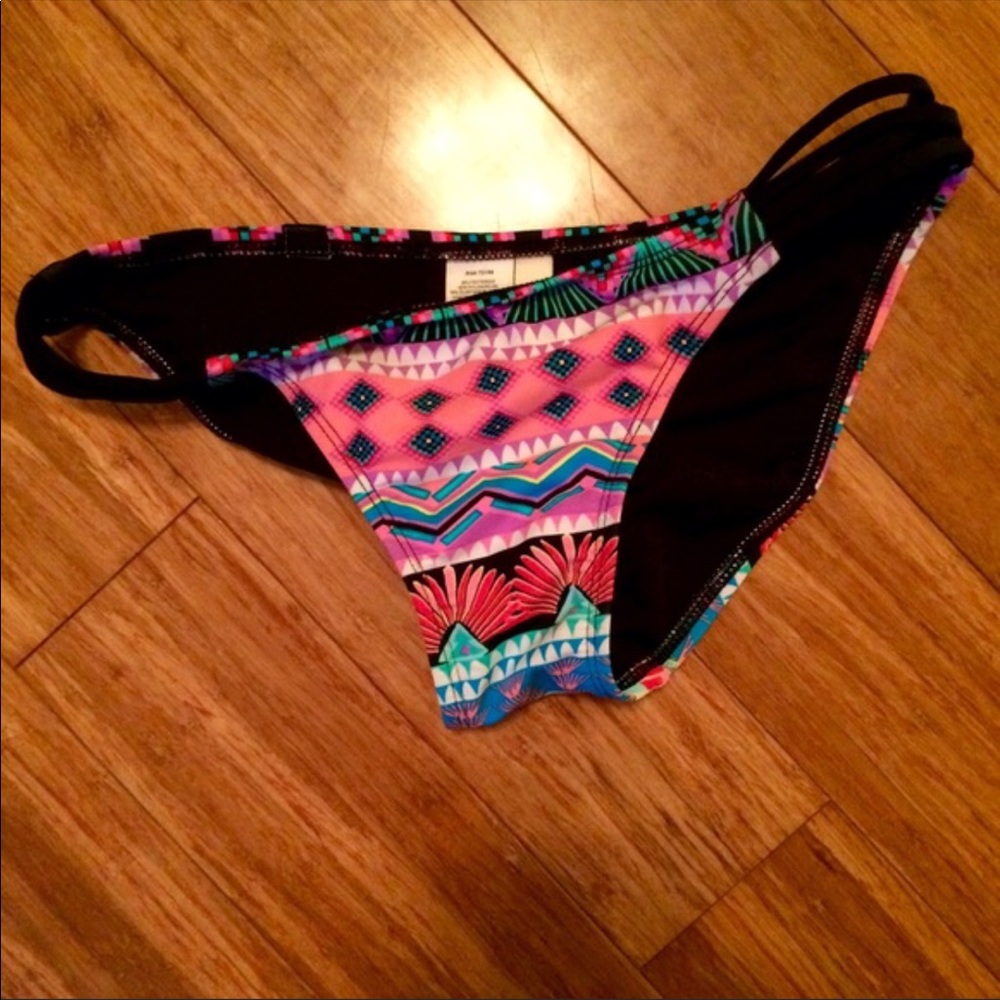 Bikini Two Piece Set - image 4